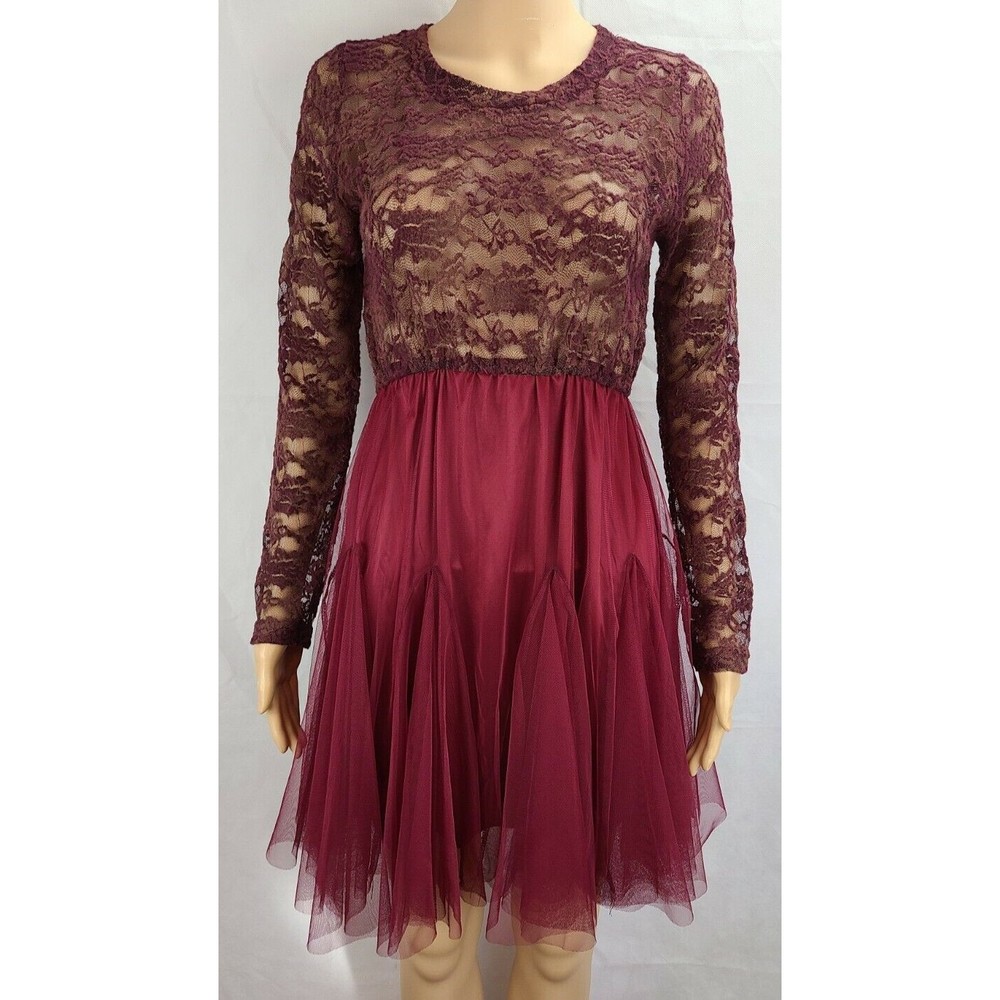 O2 Collection Woman's (S) Burgundy Lace and Tulle Skirt Dress